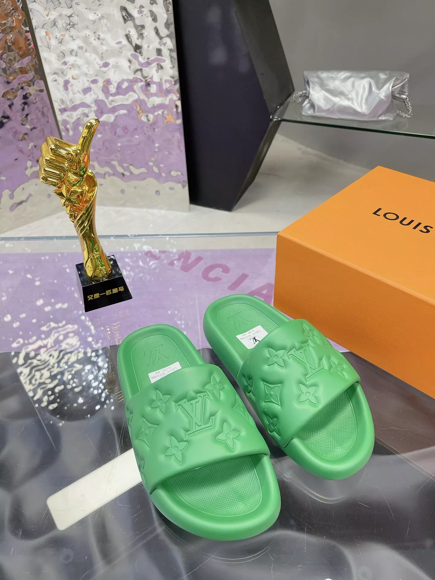 BestValue 2059 Louis Vuitton Slippers For Women