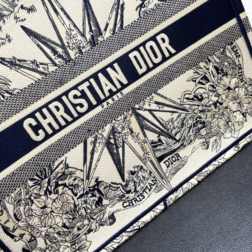 BestValue 2144 Christian Dior AAA Quality Tote-Handbags For Women