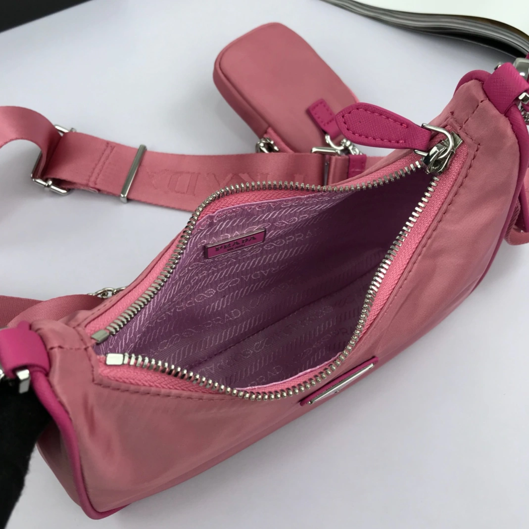 BestValue 2264 Prada AAA Quality Messenger Bags For Women