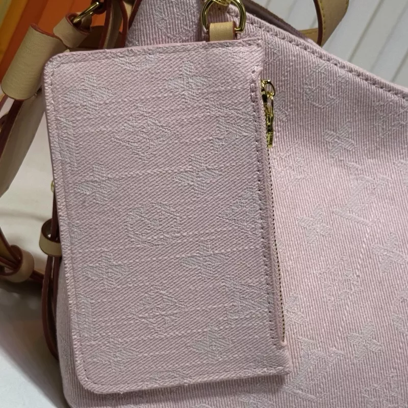 BestValue 2325 Louis Vuitton AAA Quality Messenger Bags For Women