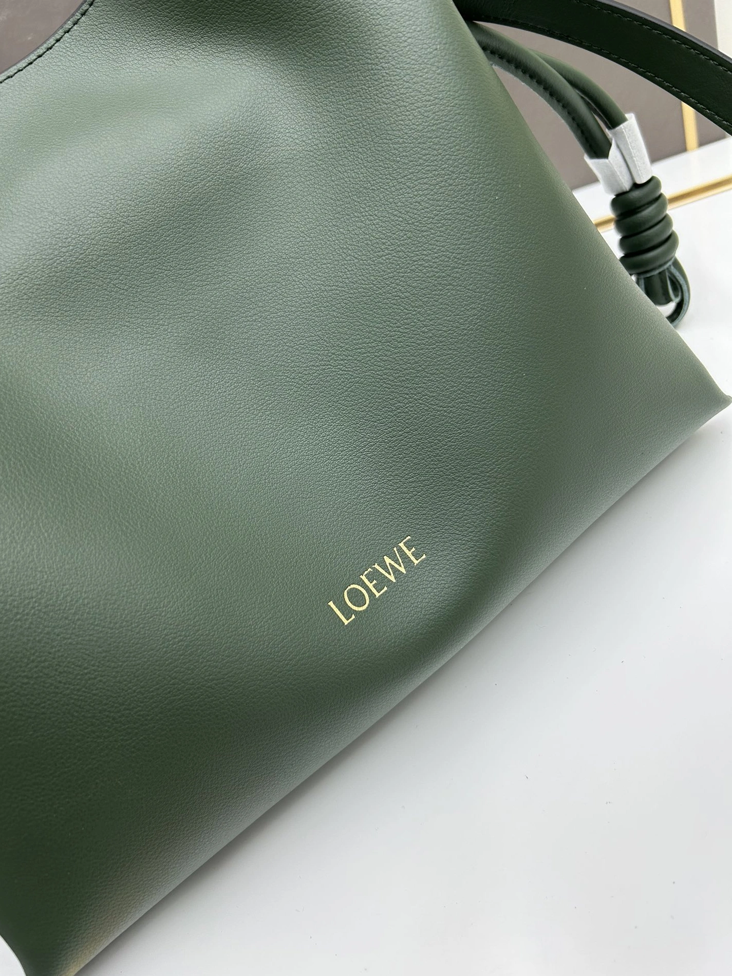 BestValue 2438 LOEWE AAA Quality Messenger Bags For Women