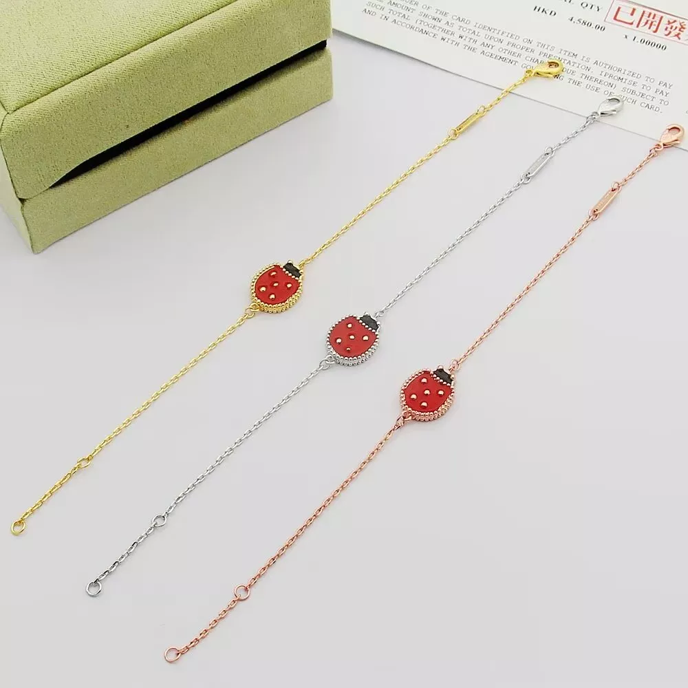 BestValue 2507 Van Cleef & Arpels Bracelets For Women