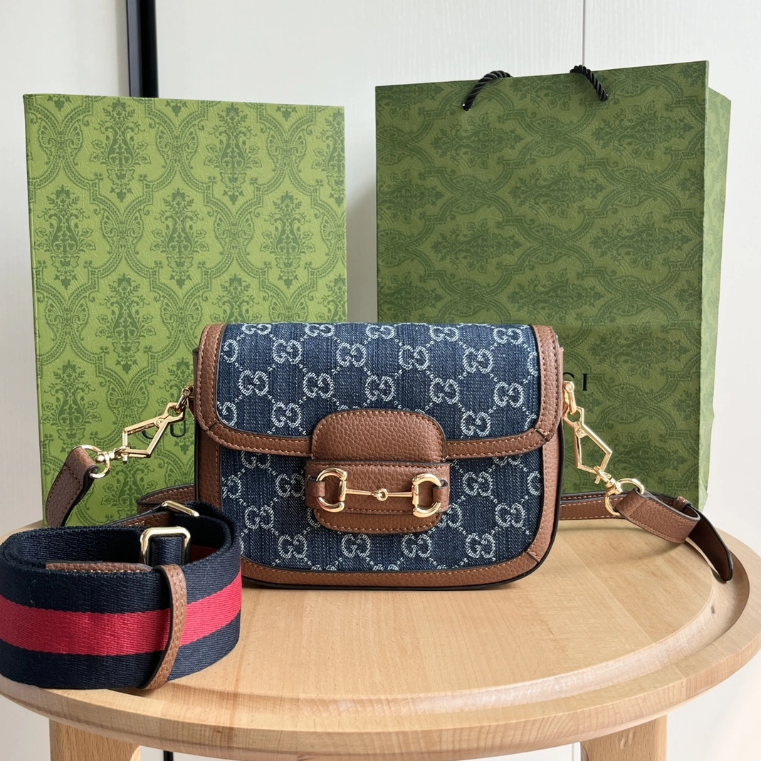 BestValue 2638 Gucci AAA Quality Messenger Bags For Women