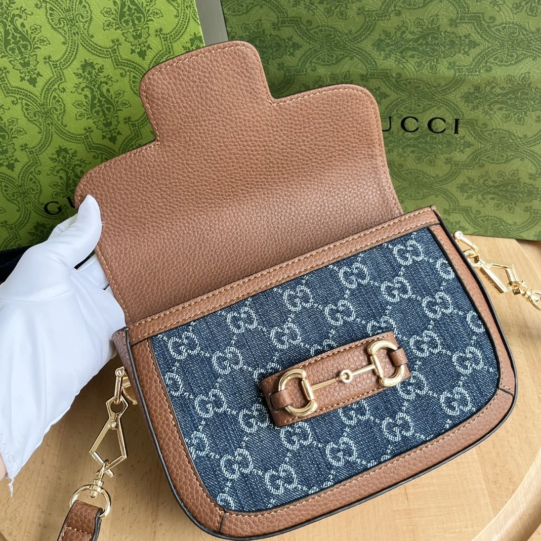 BestValue 2638 Gucci AAA Quality Messenger Bags For Women