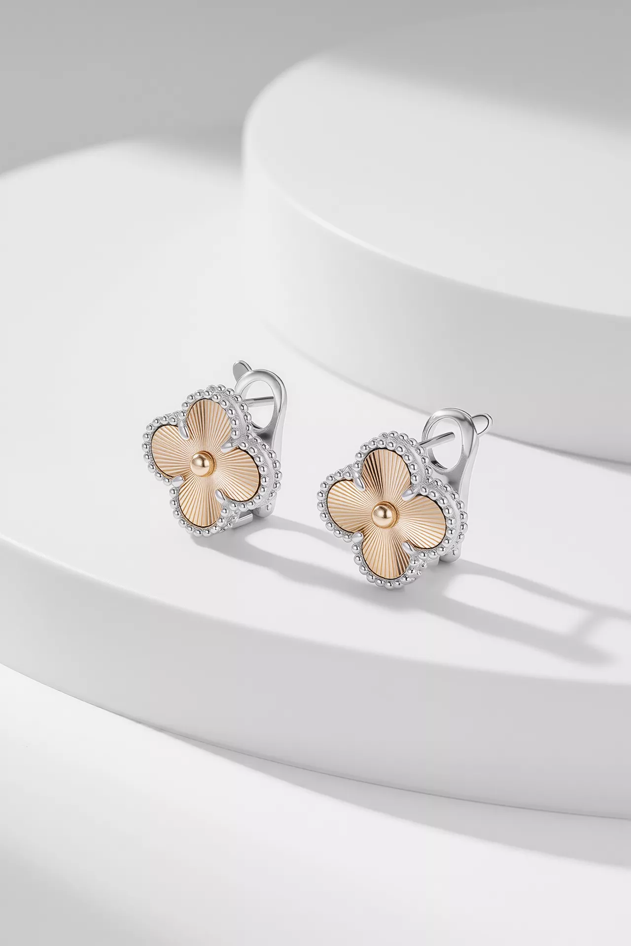 BestValue 2863 Van Cleef & Arpels Earrings For Women