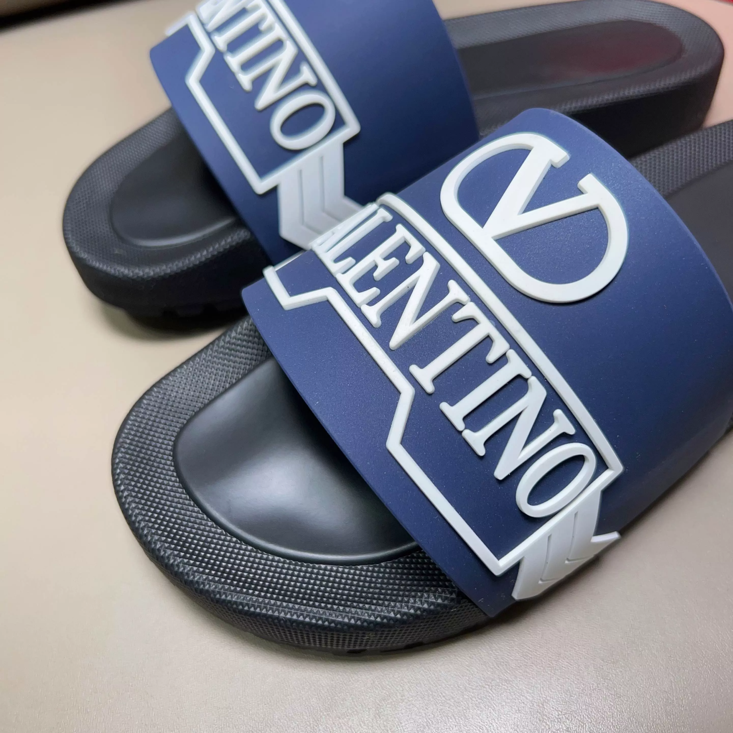 BestValue 3709 Valentino Slippers For Men