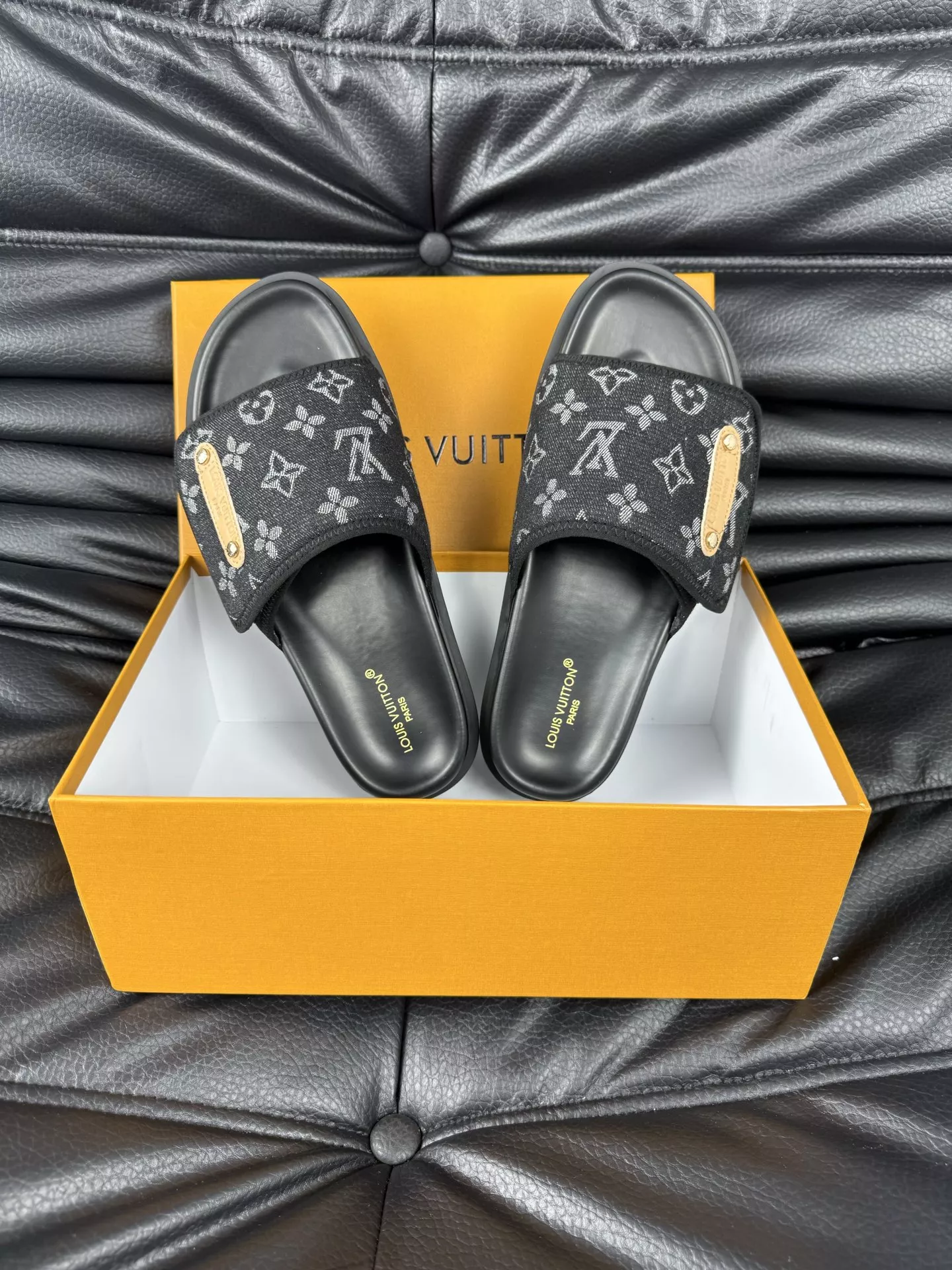 BestValue 3956 Louis Vuitton Slippers For Men