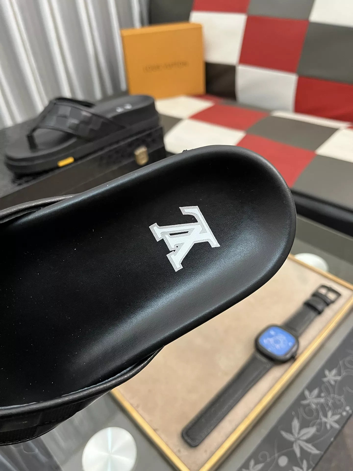 BestValue 4175 Louis Vuitton Slippers For Men