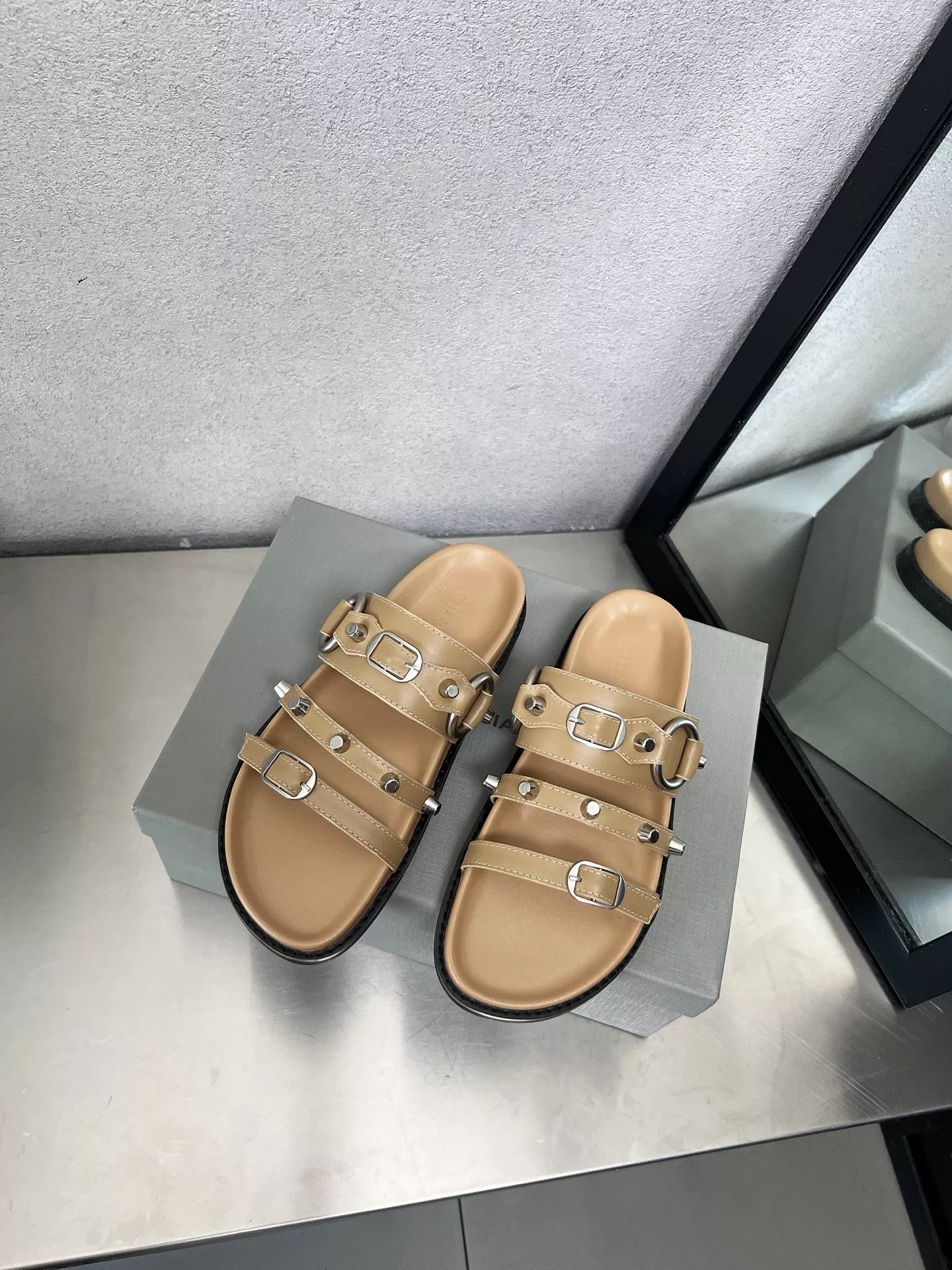 BestValue 4300 Balenciaga Slippers For Women