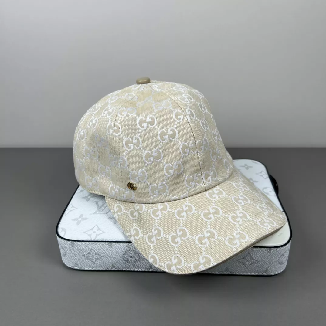 BestValue 433 Gucci Caps