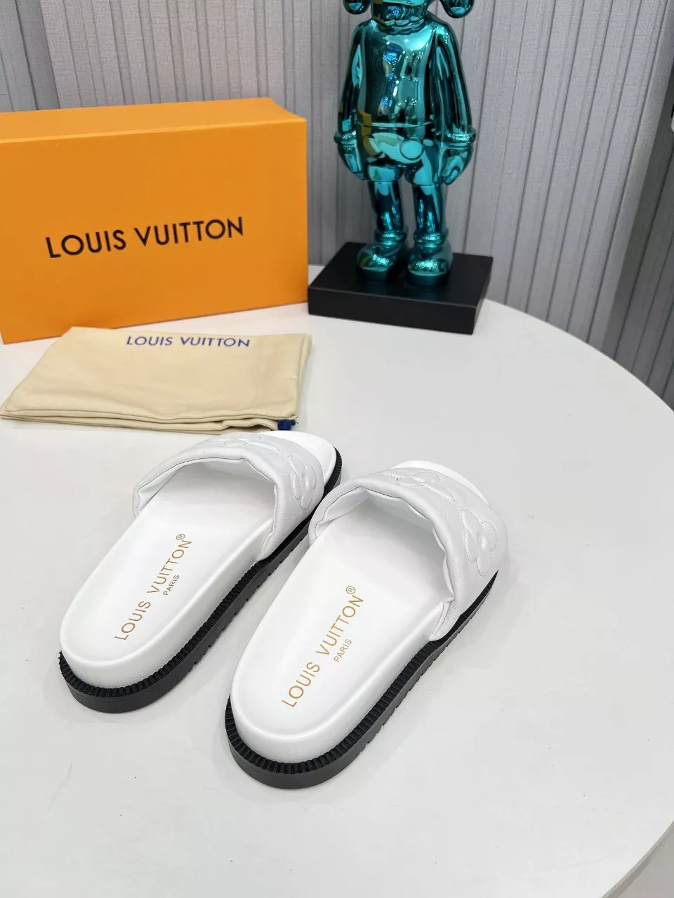 BestValue 4442 Louis Vuitton Slippers For Women