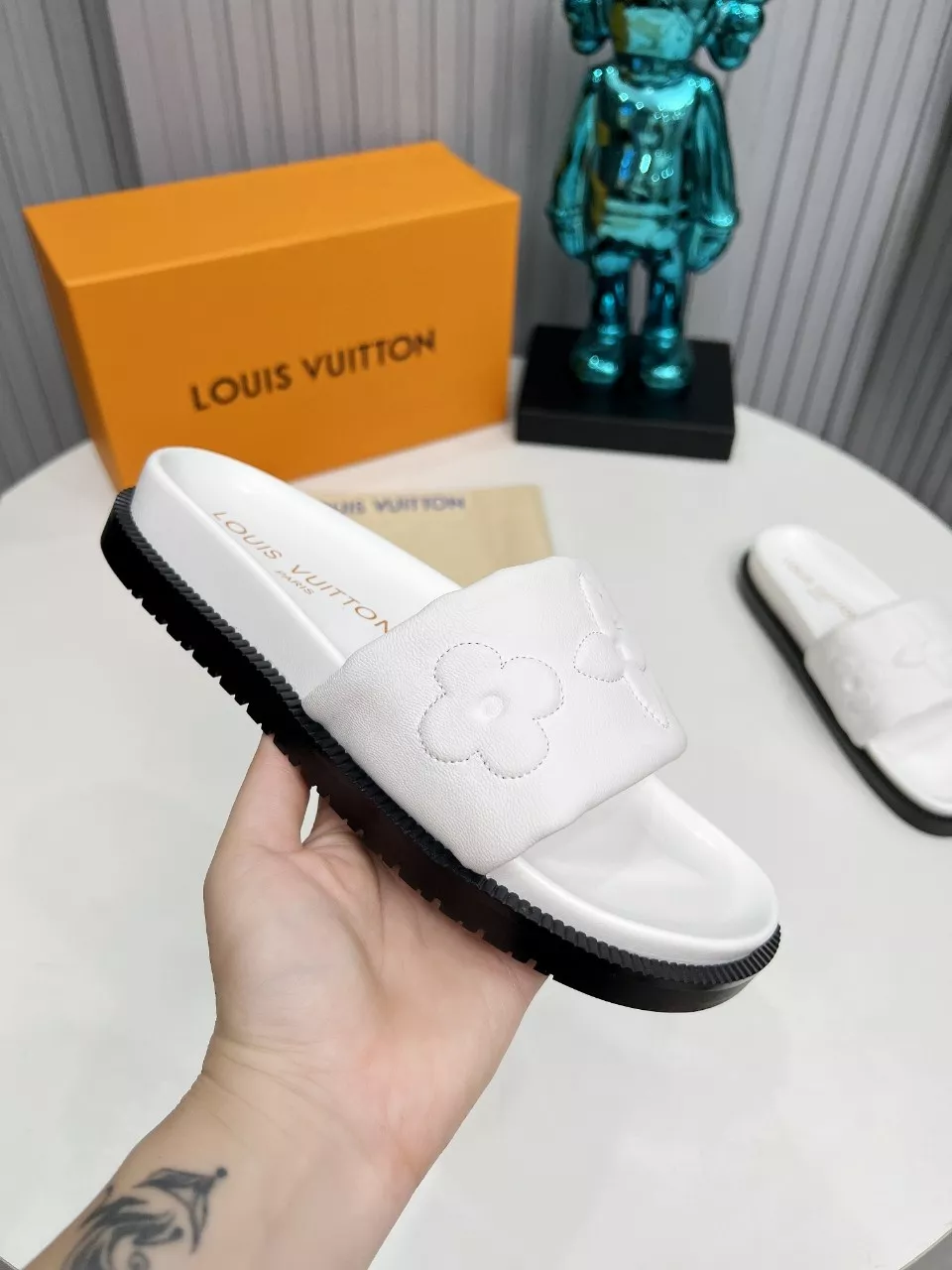 BestValue 4442 Louis Vuitton Slippers For Women