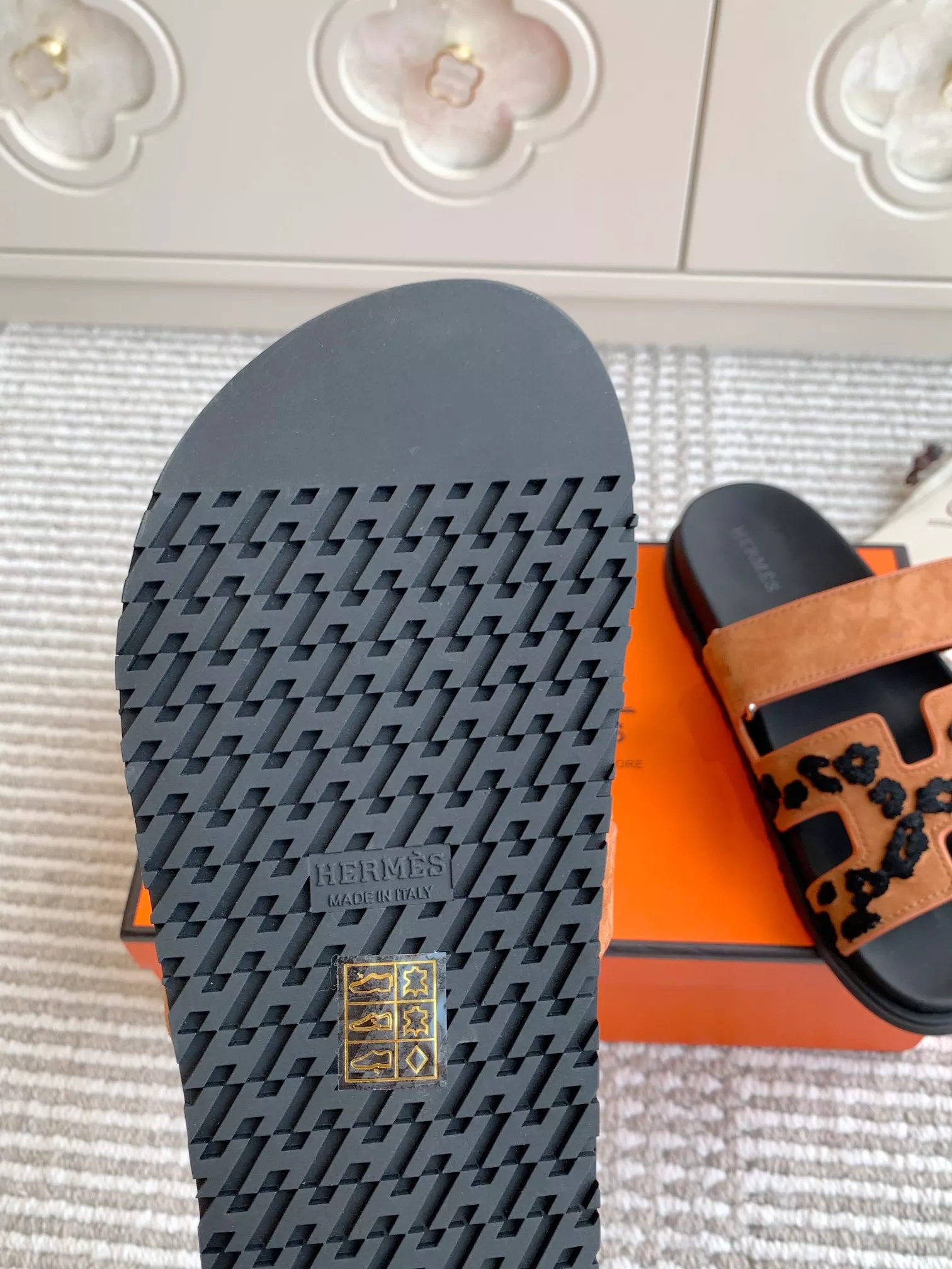 BestValue 4526 Hermes Slippers For Men