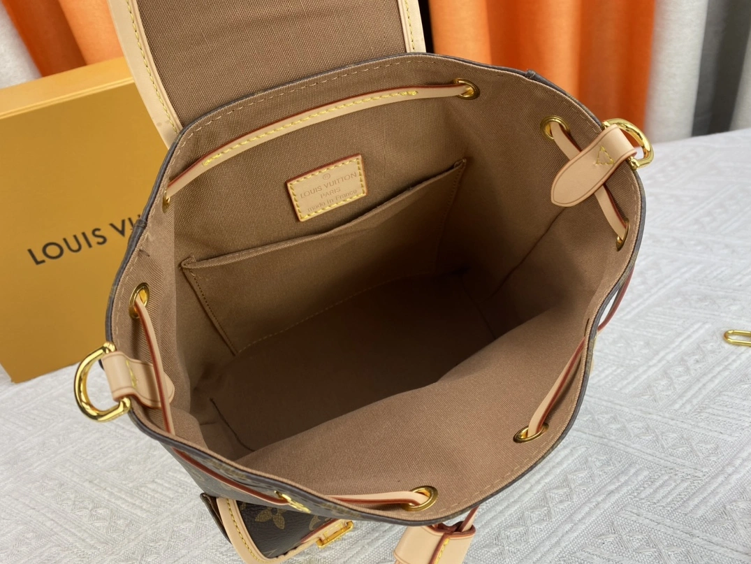 BestValue 4870 Louis Vuitton AAA Quality Backpacks For Women