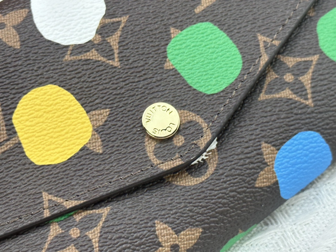 BestValue 4883 Louis Vuitton LV Wallets