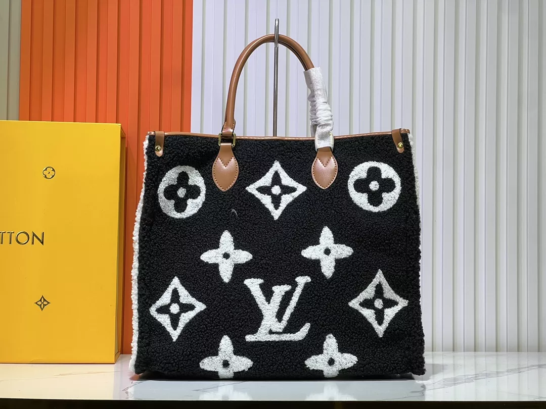 BestValue 4893 Louis Vuitton AAA Quality Tote-Handbags For Women
