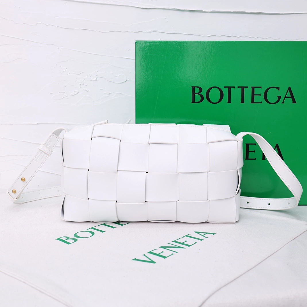 BestValue 5325 Bottega Veneta BV AAA Quality Messenger Bags For Women