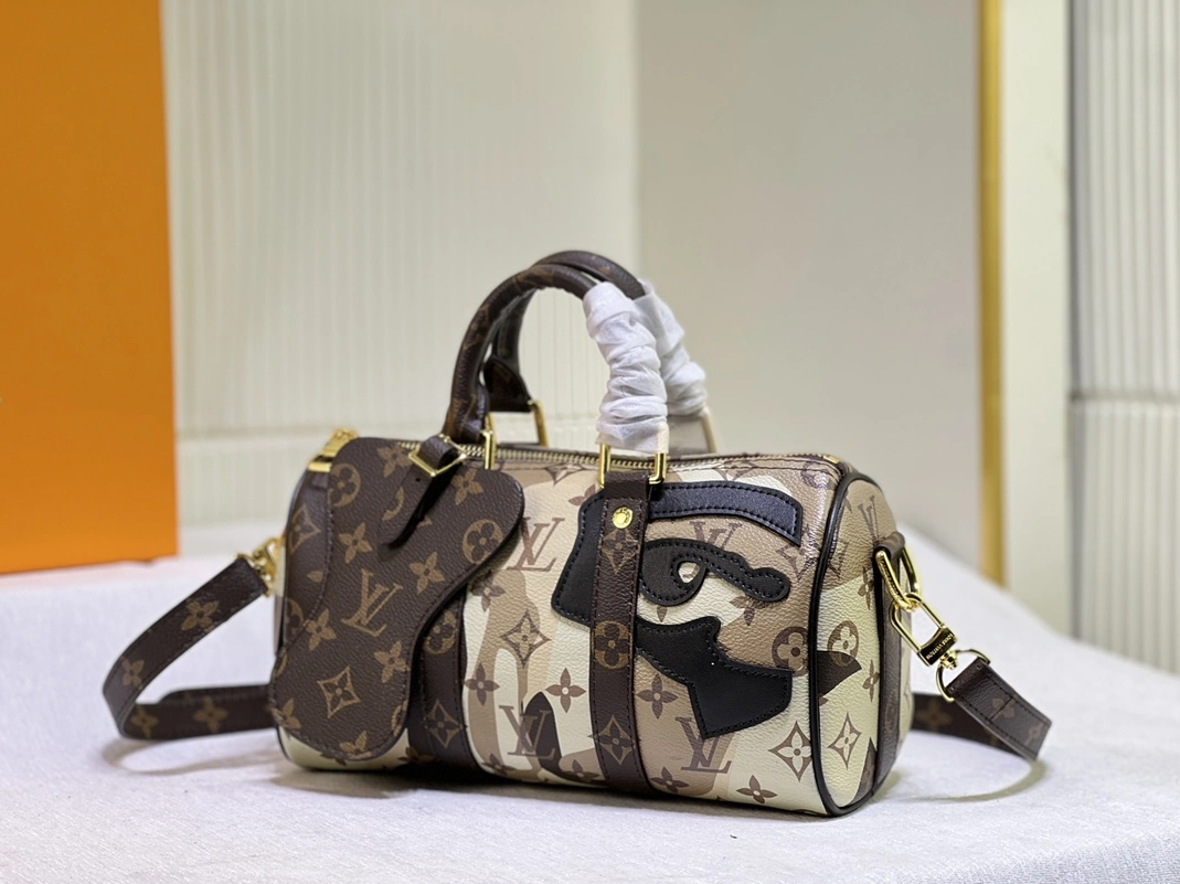 BestValue 5701 Louis Vuitton AAA Quality Handbags For Women