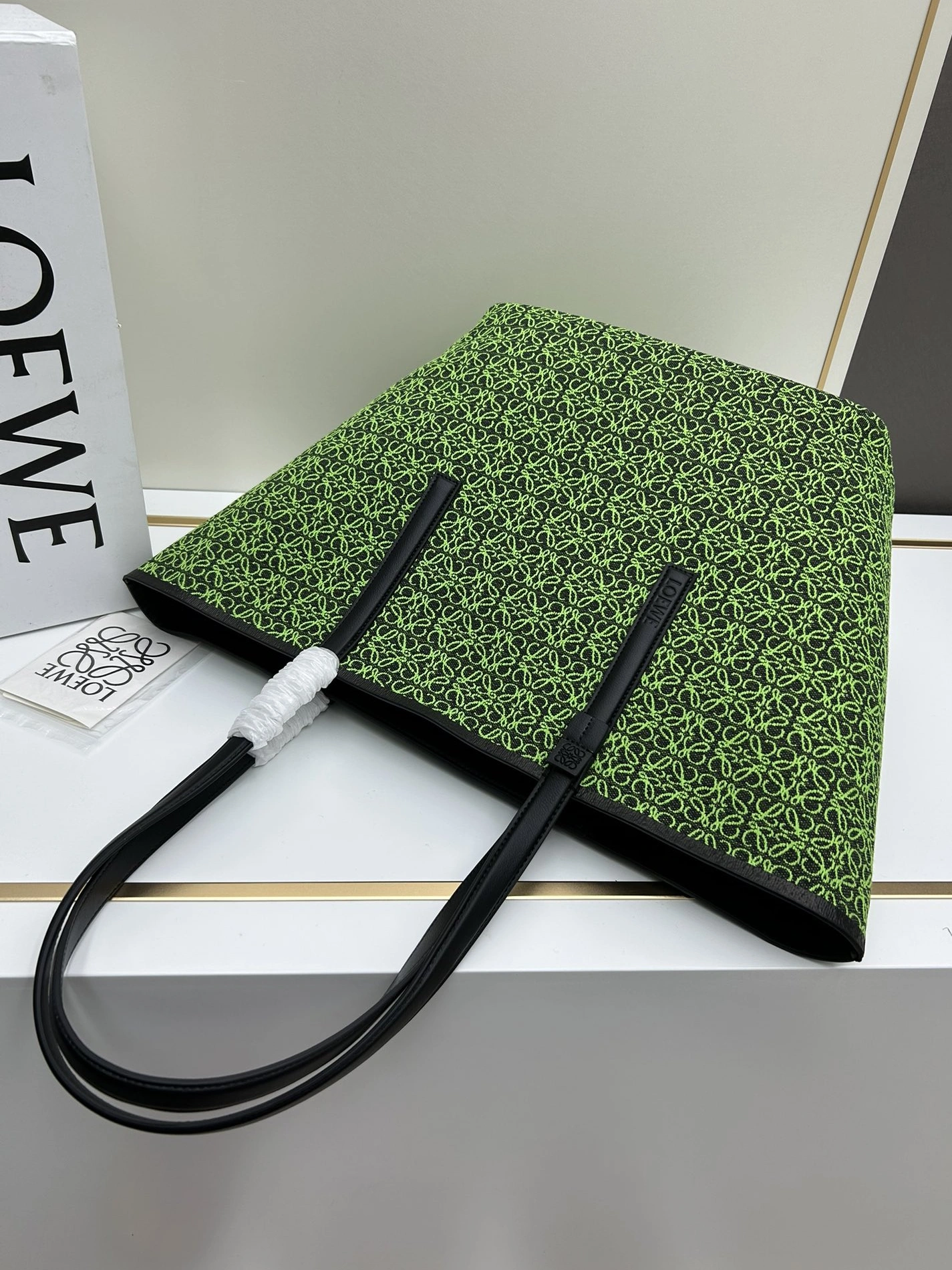 BestValue 5807 LOEWE AAA Quality Shoulder Bags For Women