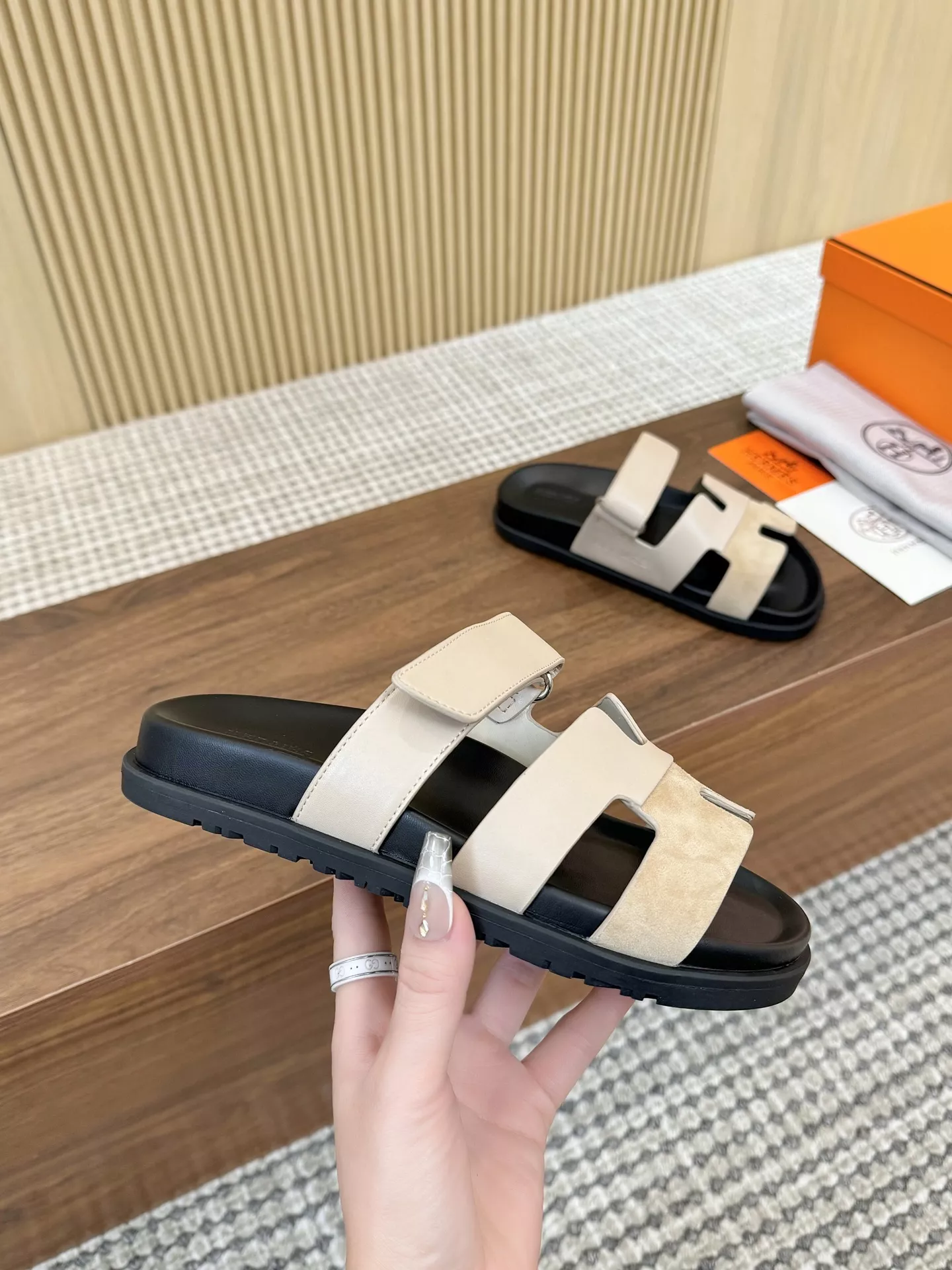 BestValue 586 Hermes Slippers For Men