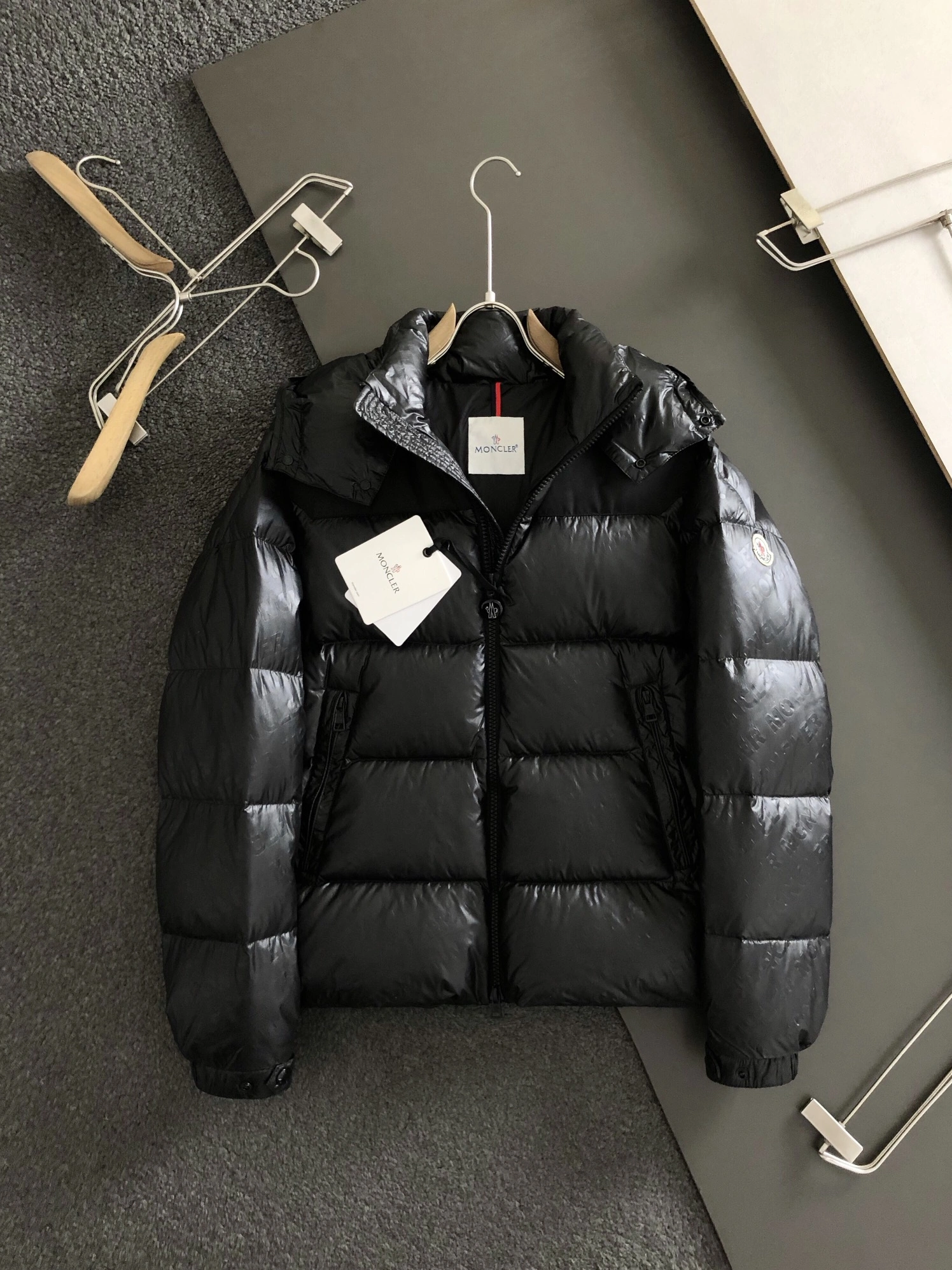 BestValue 5997 Moncler Down Feather Coat Long Sleeved For Men