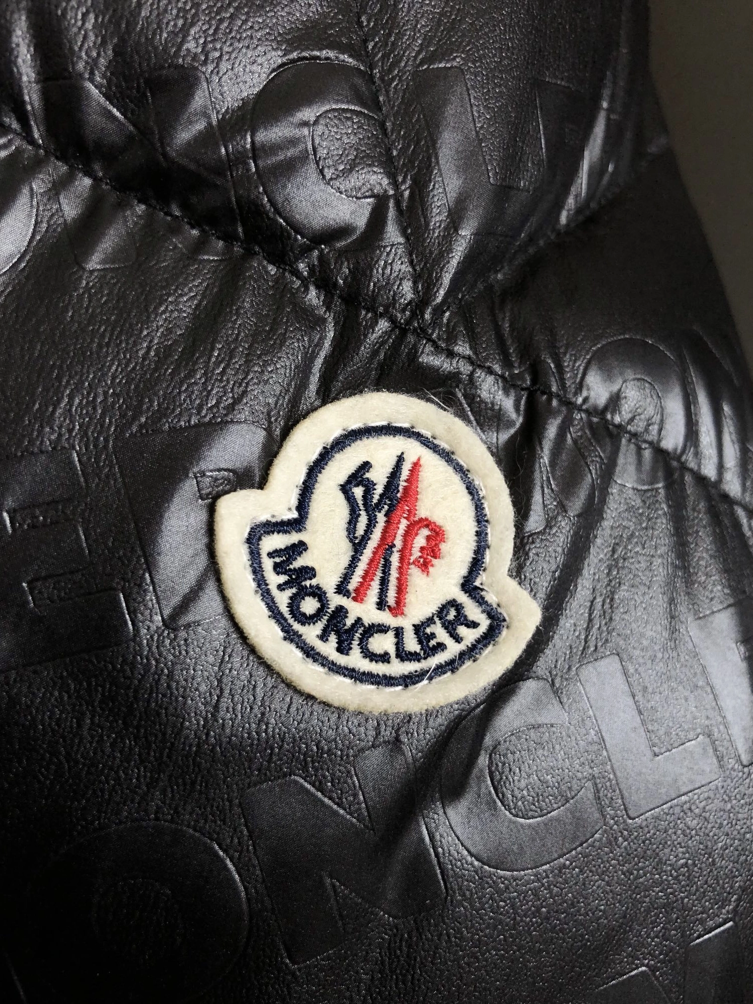 BestValue 5997 Moncler Down Feather Coat Long Sleeved For Men