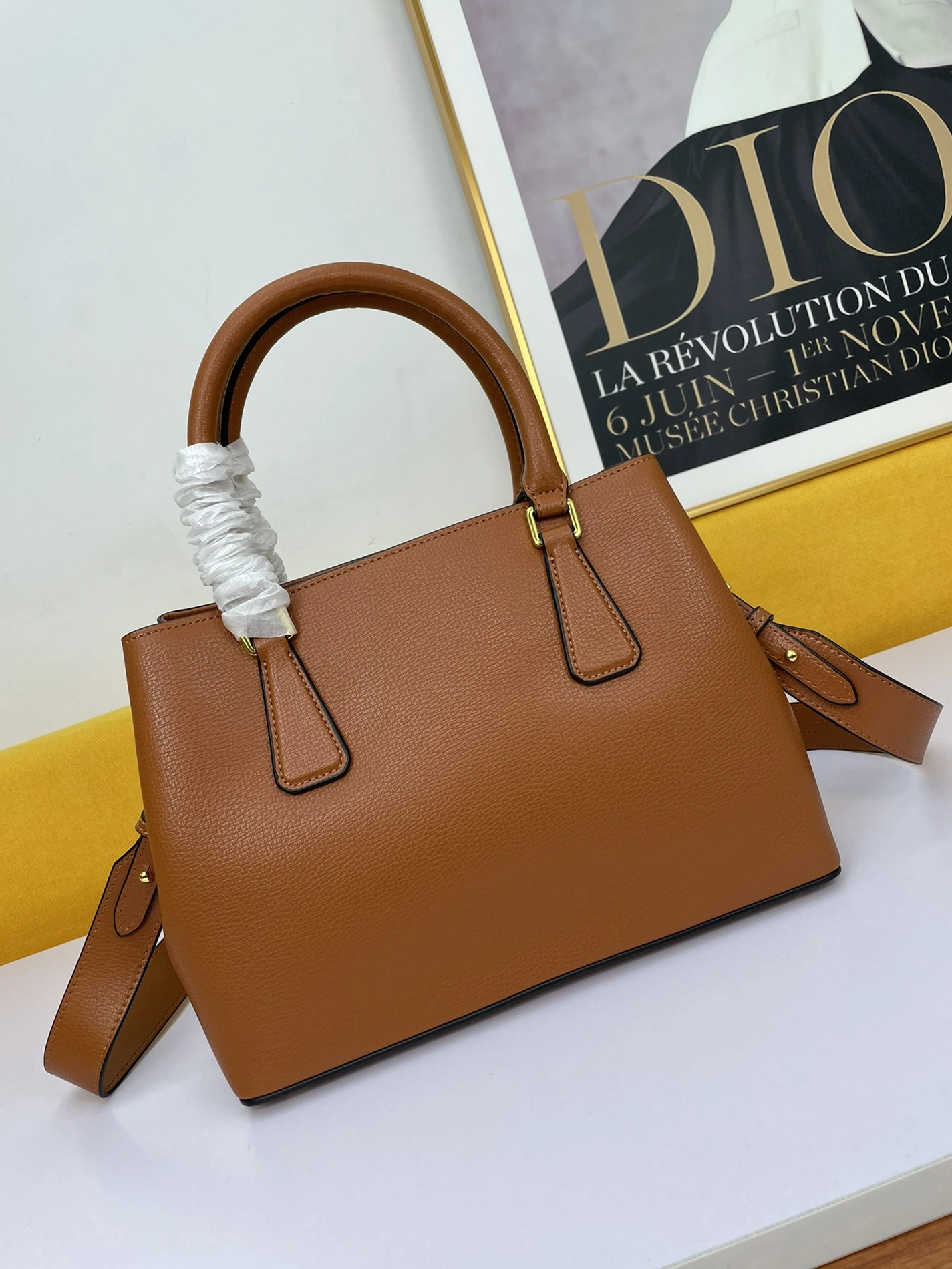 BestValue 6140 Prada AAA Quality Handbags For Women