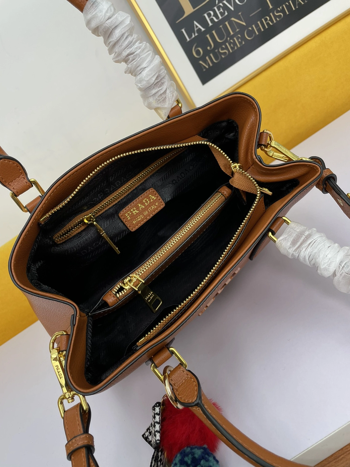 BestValue 6140 Prada AAA Quality Handbags For Women