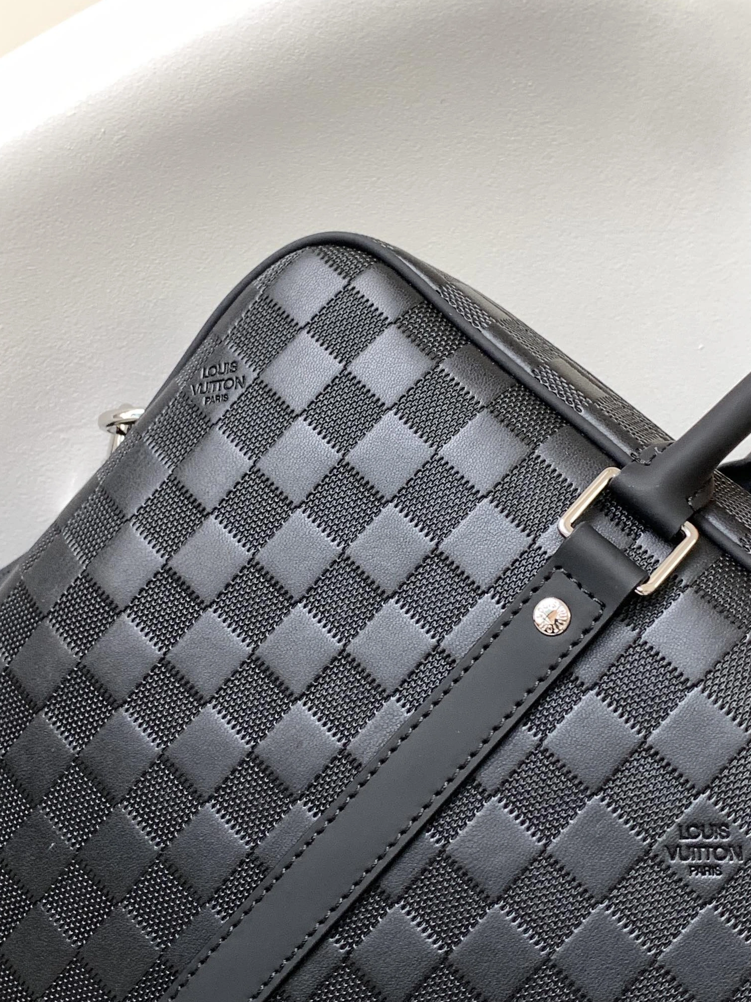 BestValue 6341 Louis Vuitton AAA Man Handbags