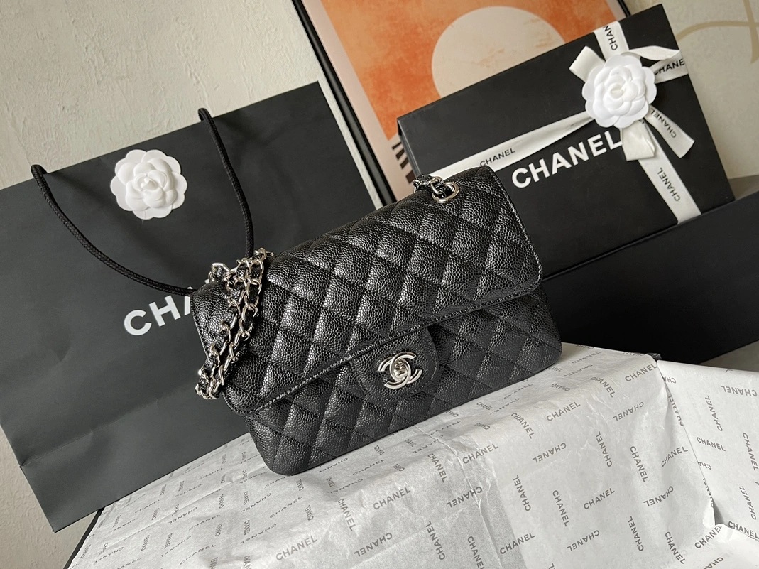 BestValue 6441 Chanel AAA Quality Messenger Bags For Women