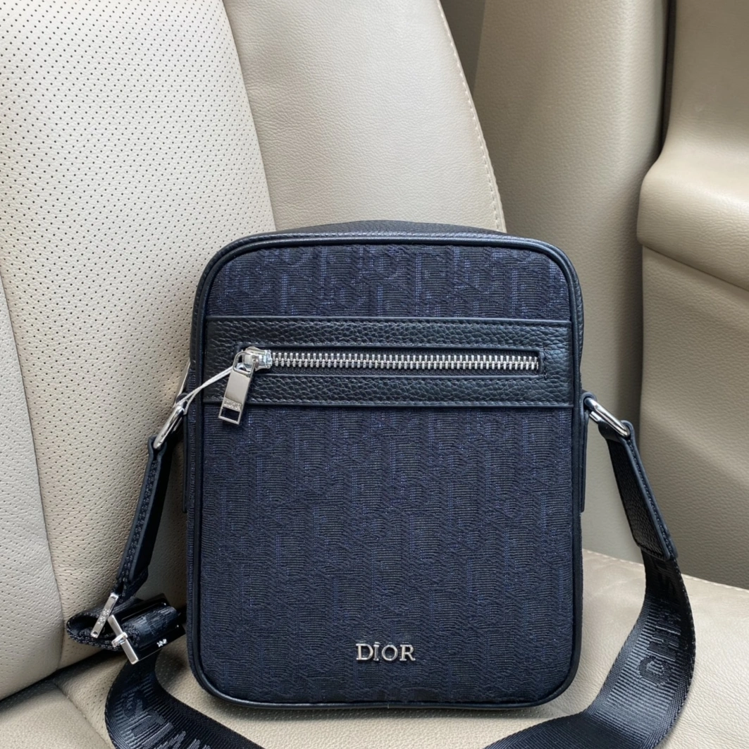 BestValue 6526 Christian Dior AAA Man Messenger Bags
