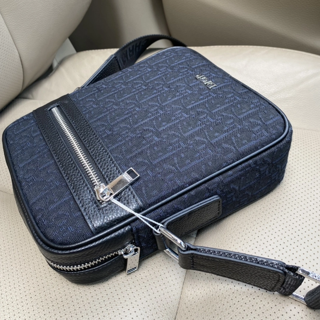 BestValue 6526 Christian Dior AAA Man Messenger Bags
