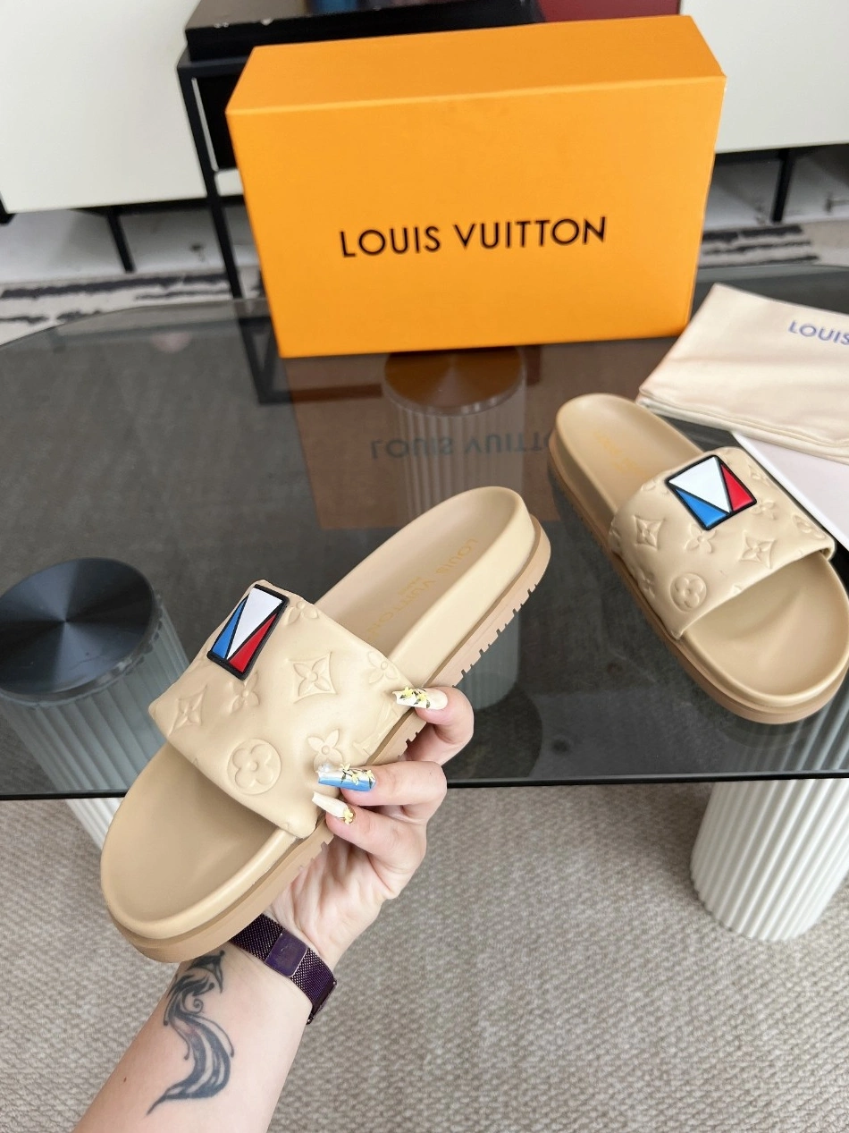 BestValue 6702 Louis Vuitton Slippers For Women