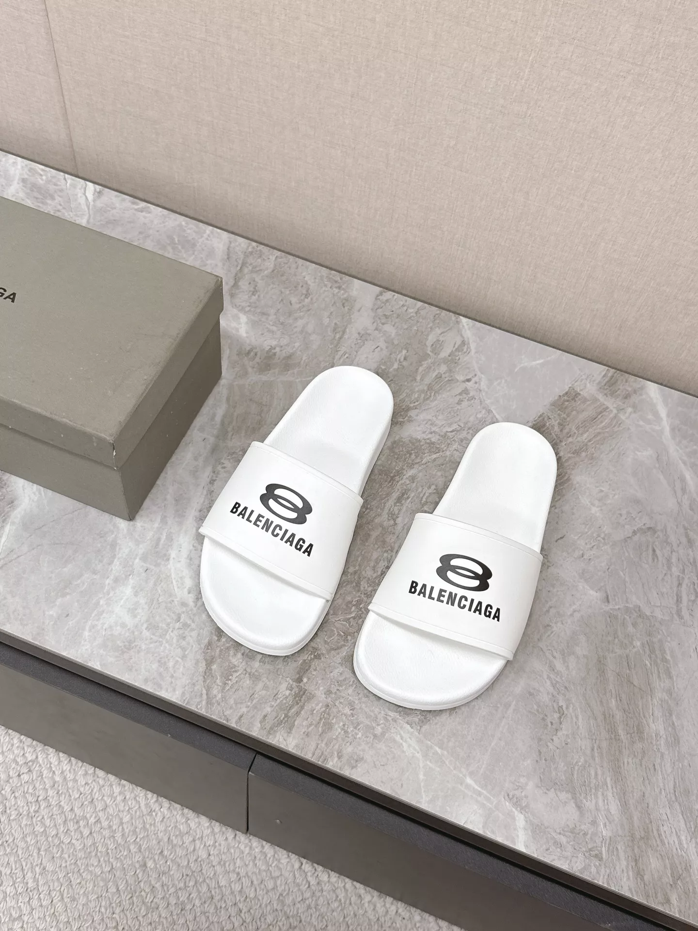 BestValue 677 Balenciaga Slippers For Women