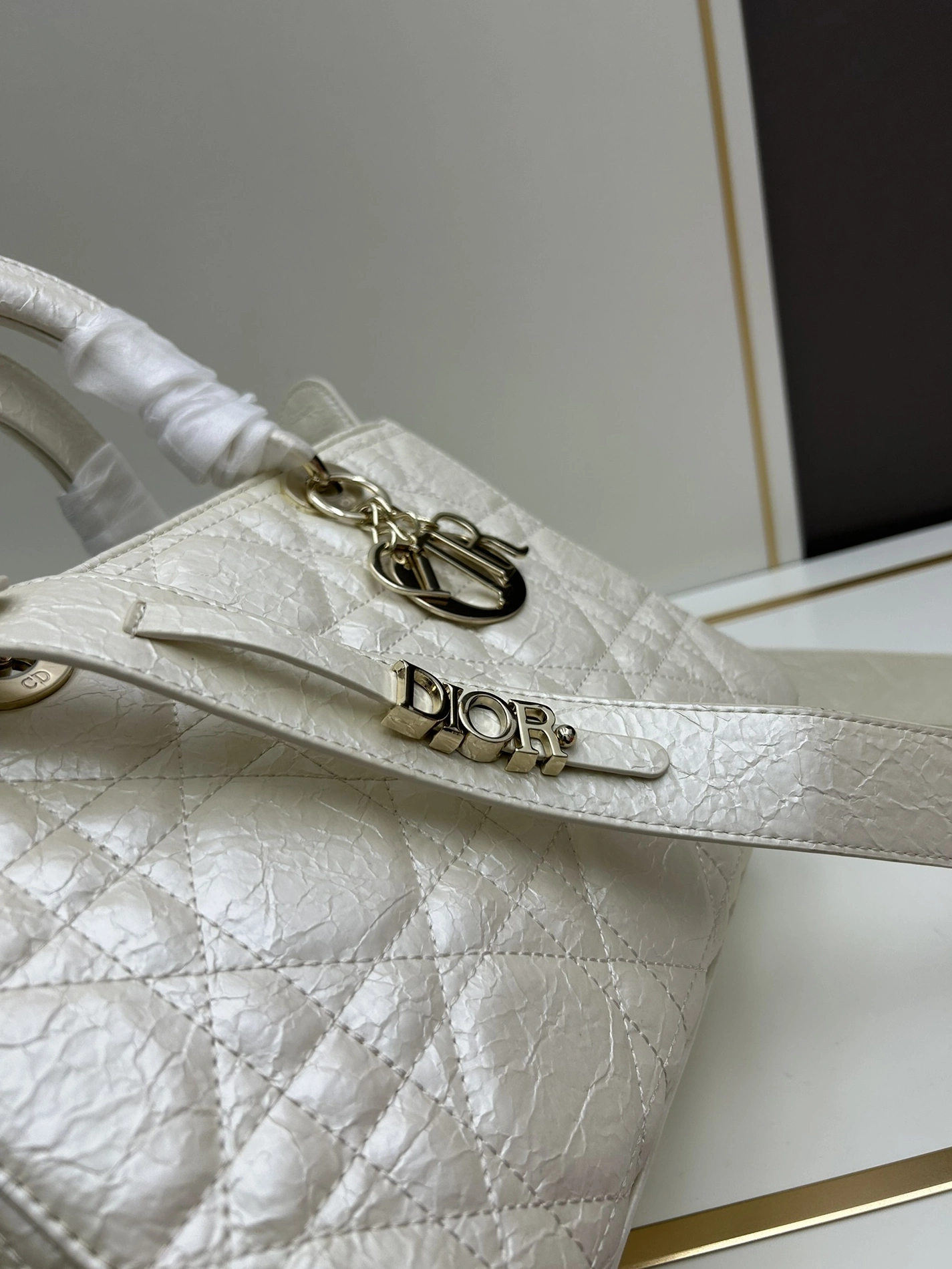 BestValue 6800 Christian Dior AAA Quality Handbags For Women