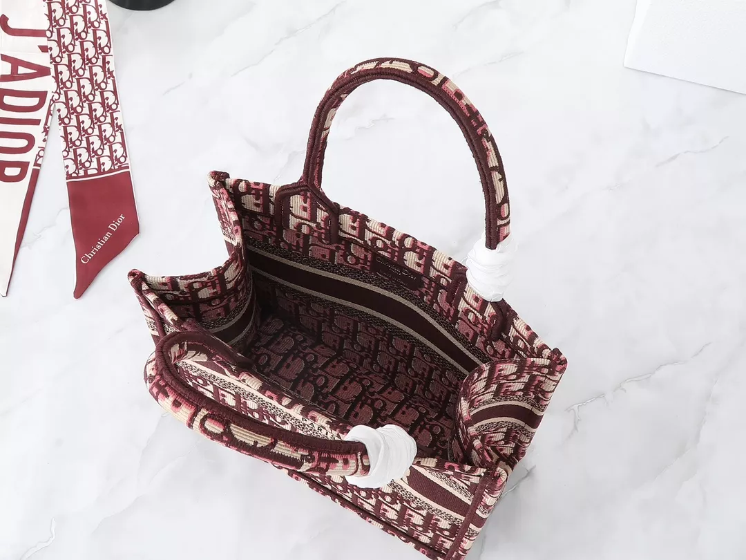 BestValue 6825 Christian Dior AAA Quality Tote-Handbags For Women