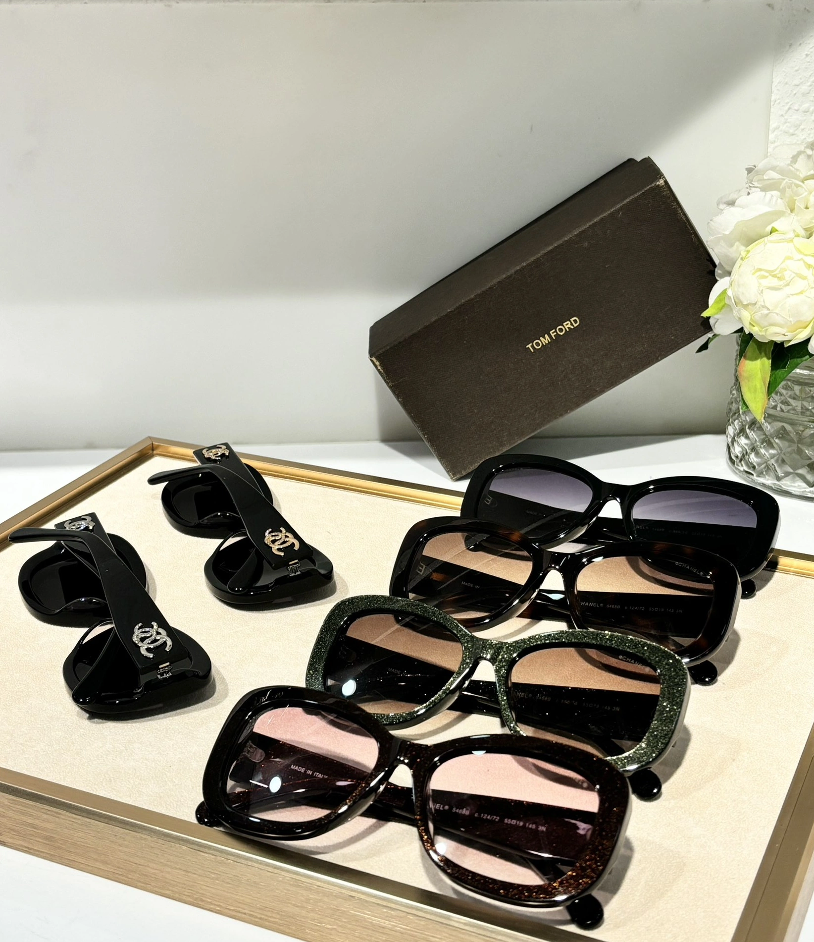 BestValue 6826 Chanel AAA Quality Sunglasses
