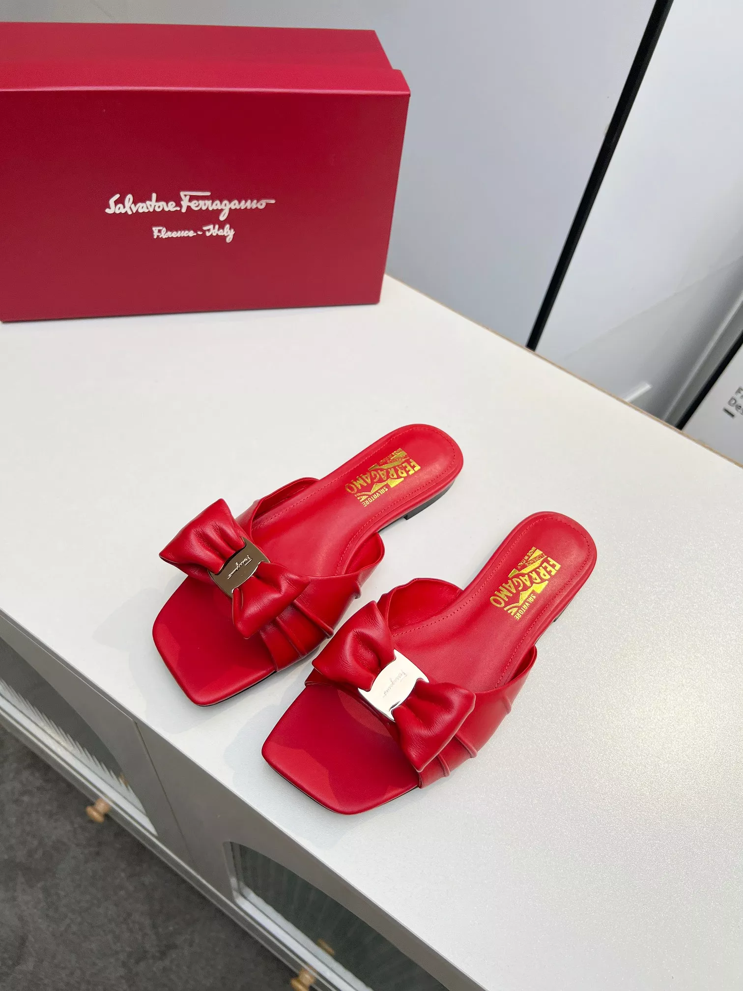 BestValue 7017 Salvatore Ferragamo Slippers For Women