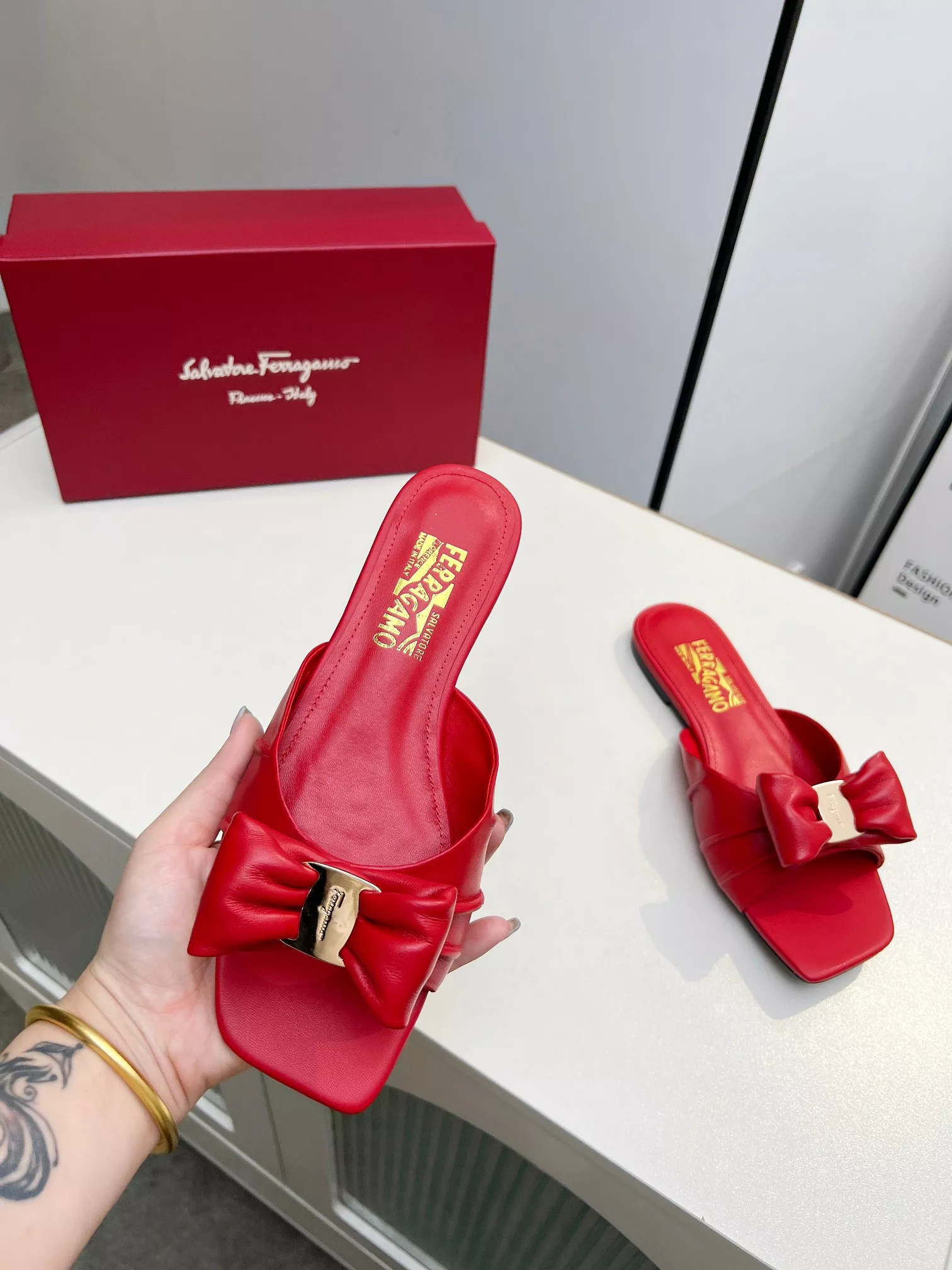 BestValue 7017 Salvatore Ferragamo Slippers For Women