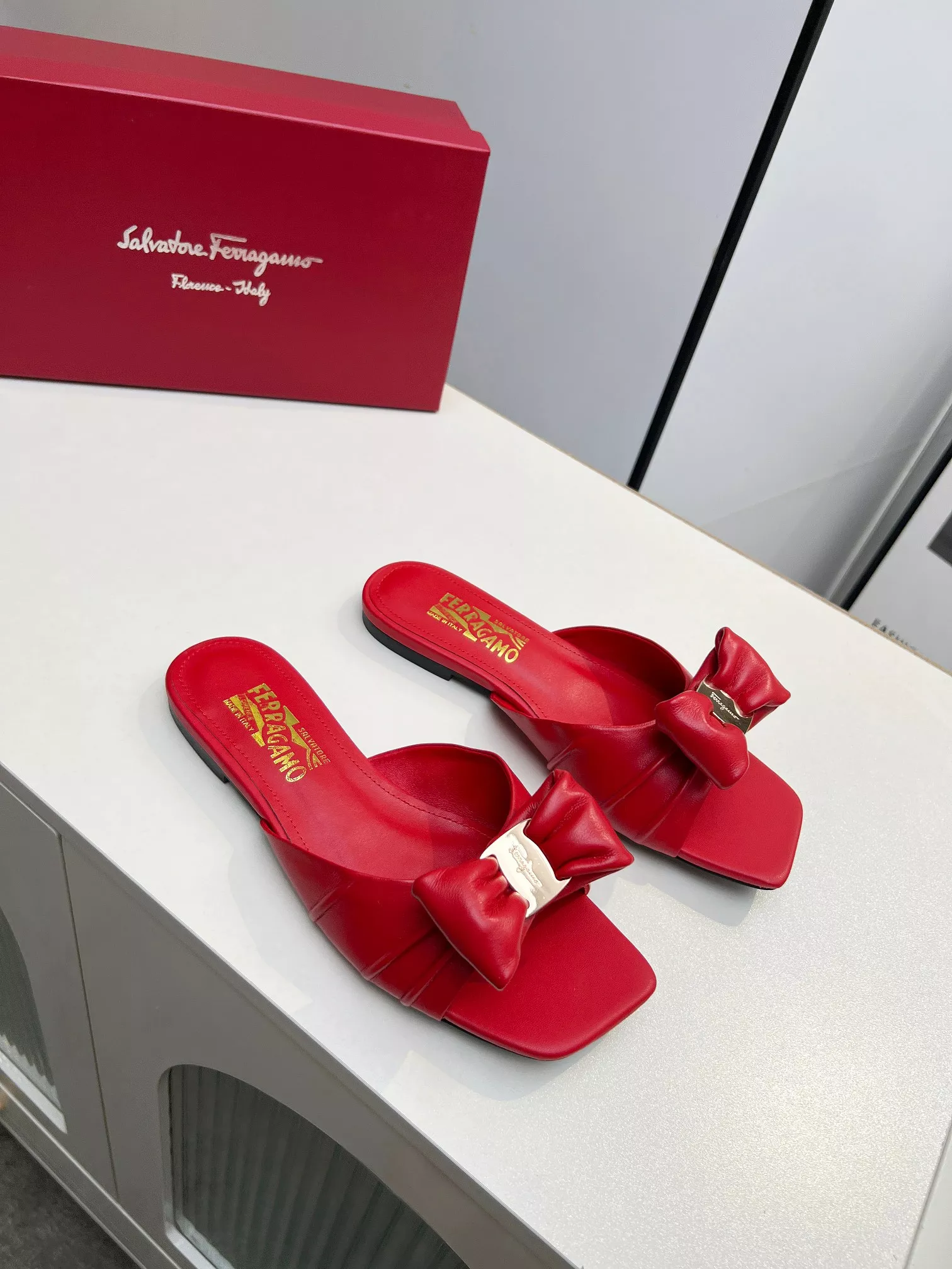 BestValue 7017 Salvatore Ferragamo Slippers For Women