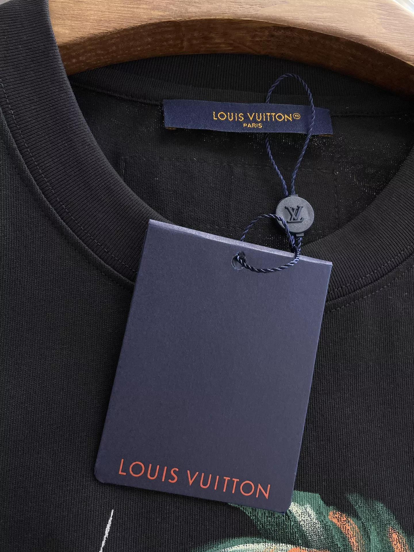 BestValue 7132 Louis Vuitton LV T-Shirts Short Sleeved For Men