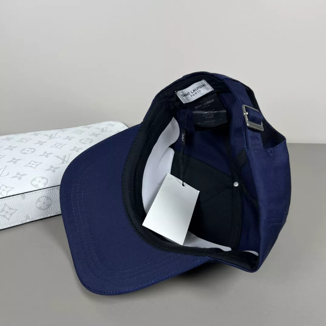 BestValue 7141 Yves Saint Laurent YSL Caps