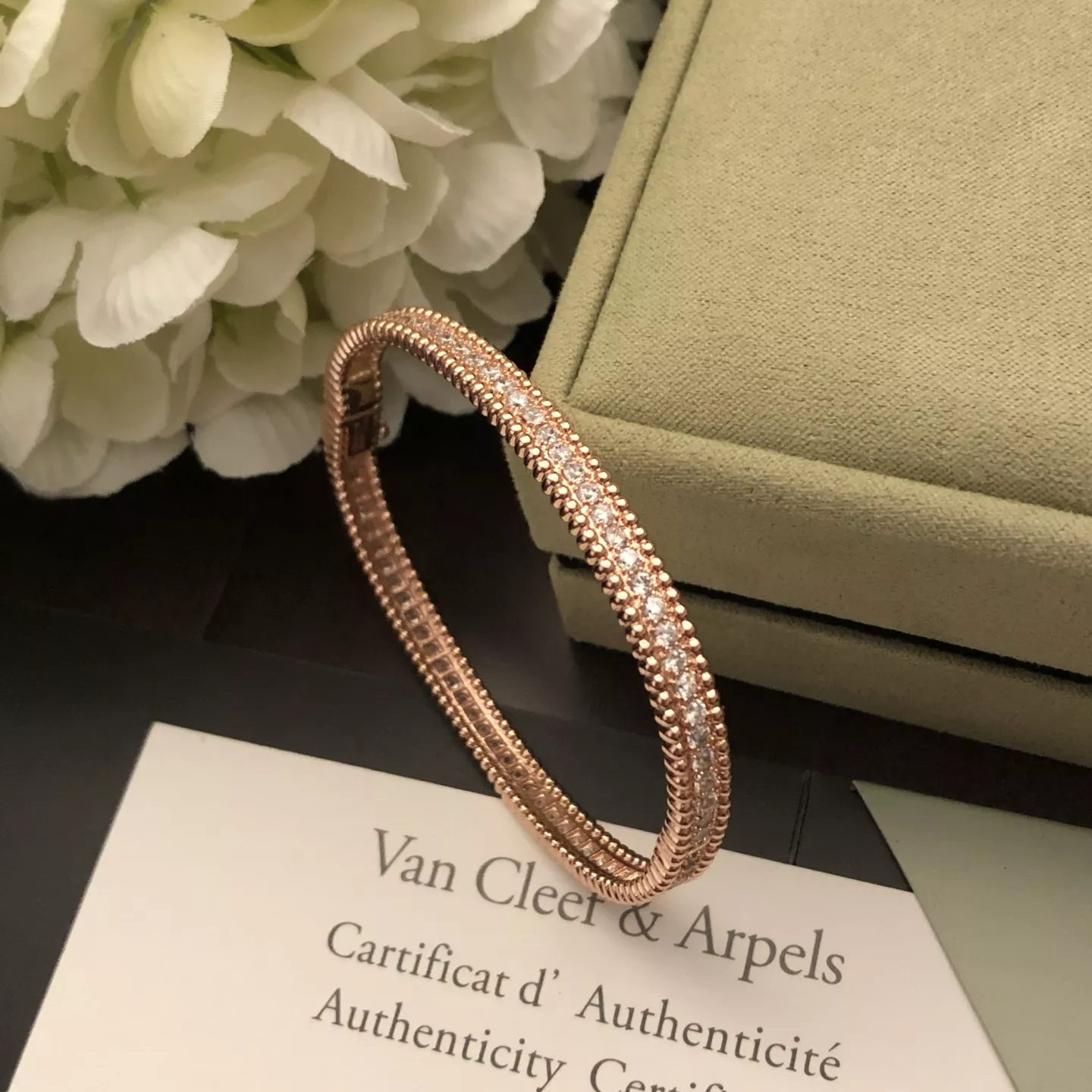 BestValue 7272 Van Cleef & Arpels Bracelets