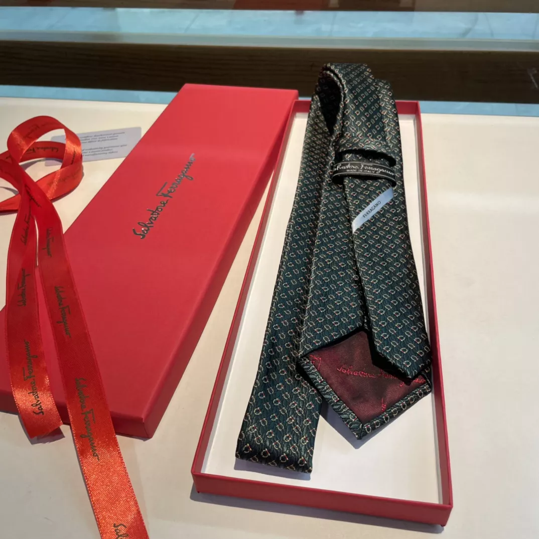 BestValue 7445 Salvatore Ferragamo Necktie