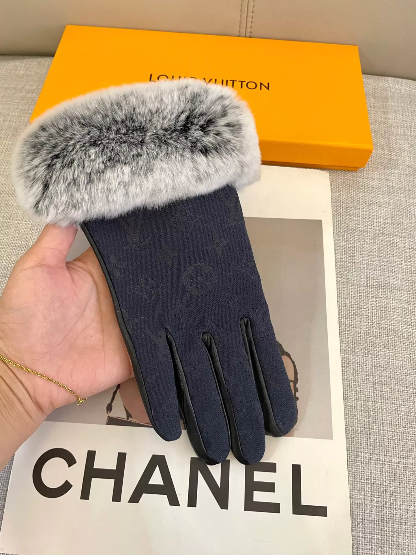 BestValue 7535 Louis Vuitton LV Gloves