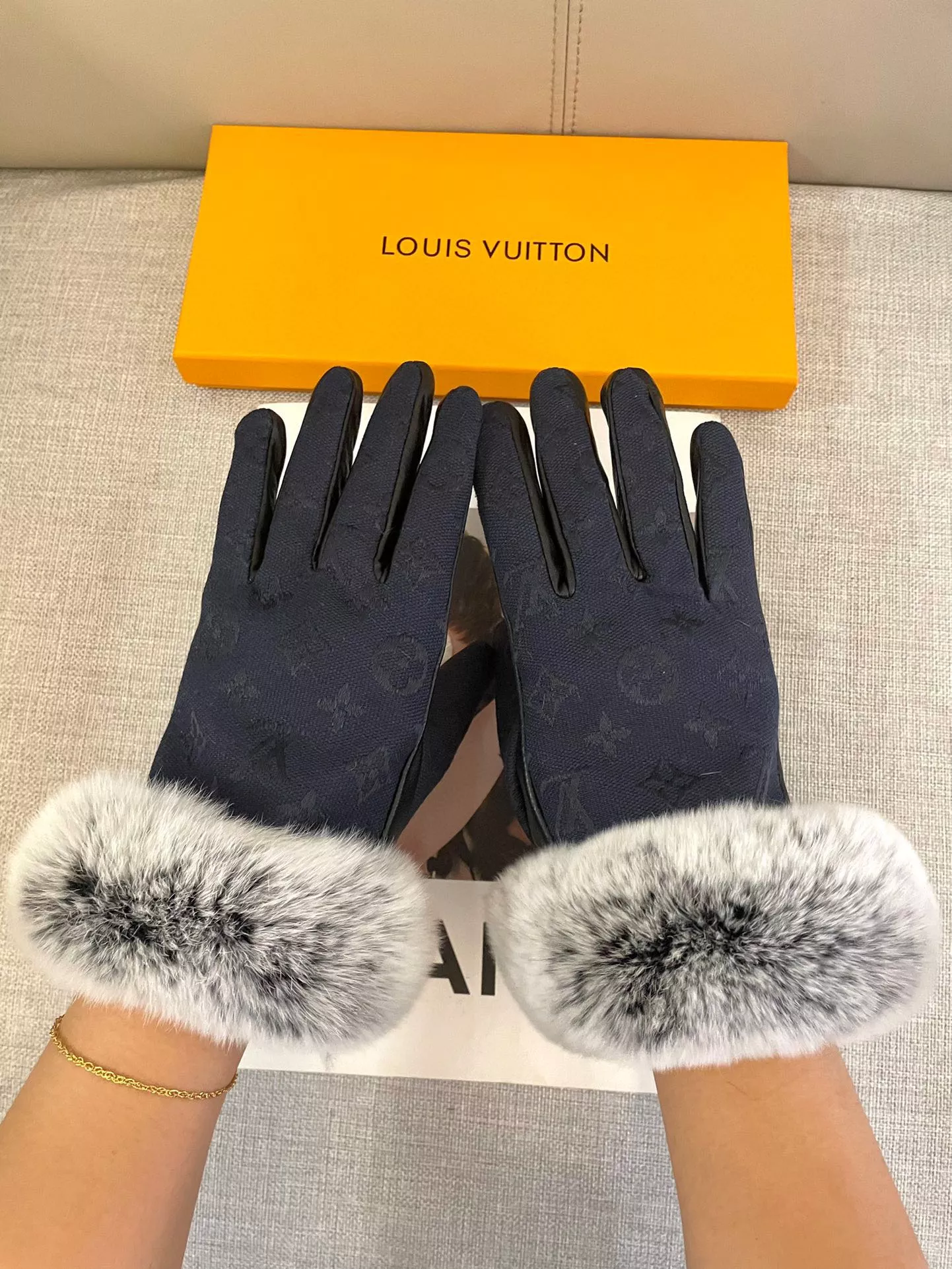 BestValue 7535 Louis Vuitton LV Gloves