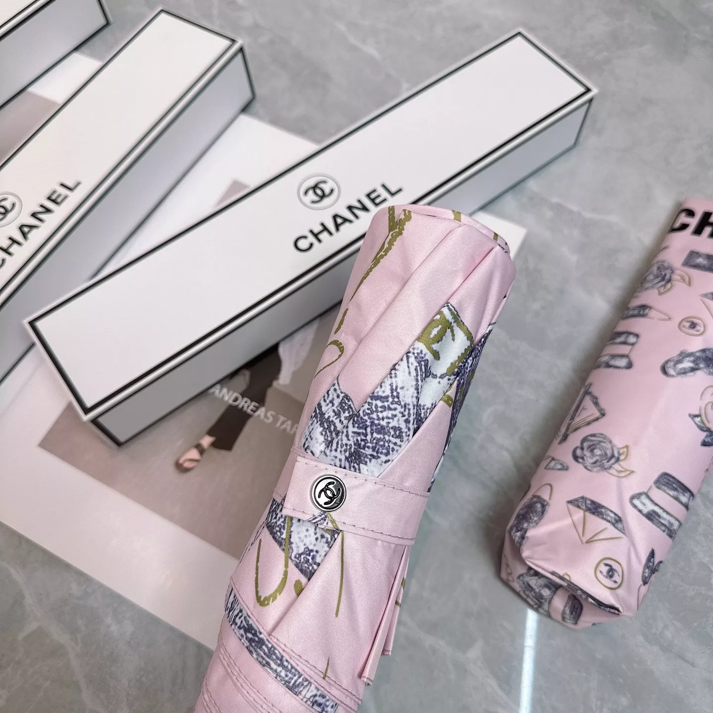 BestValue 7552 Chanel Umbrellas