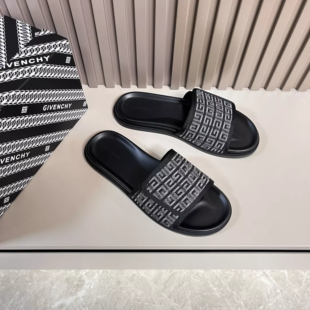 BestValue 7576 Givenchy Slippers For Men