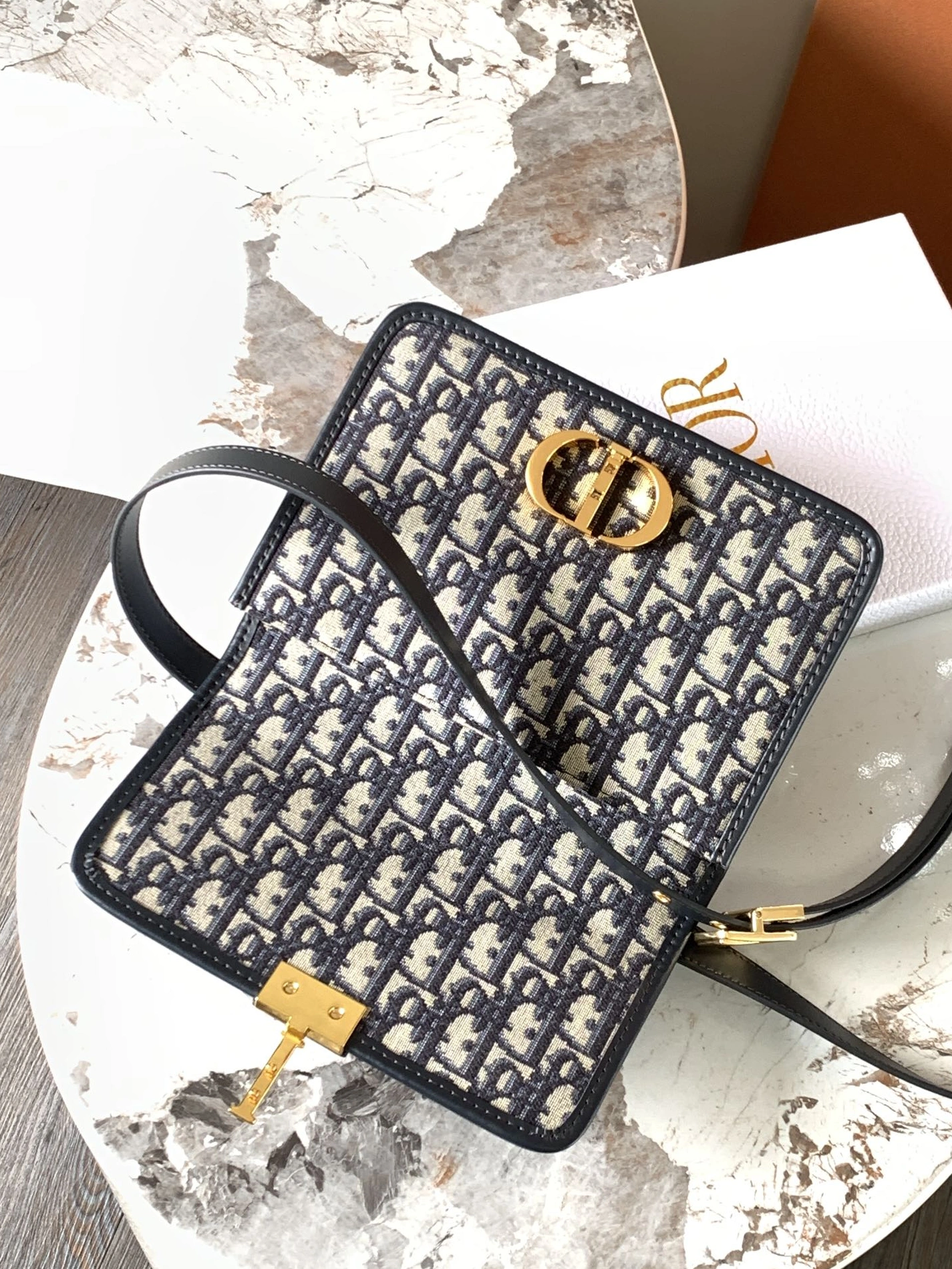 BestValue 7669 Christian Dior AAA Quality Messenger Bags For Women