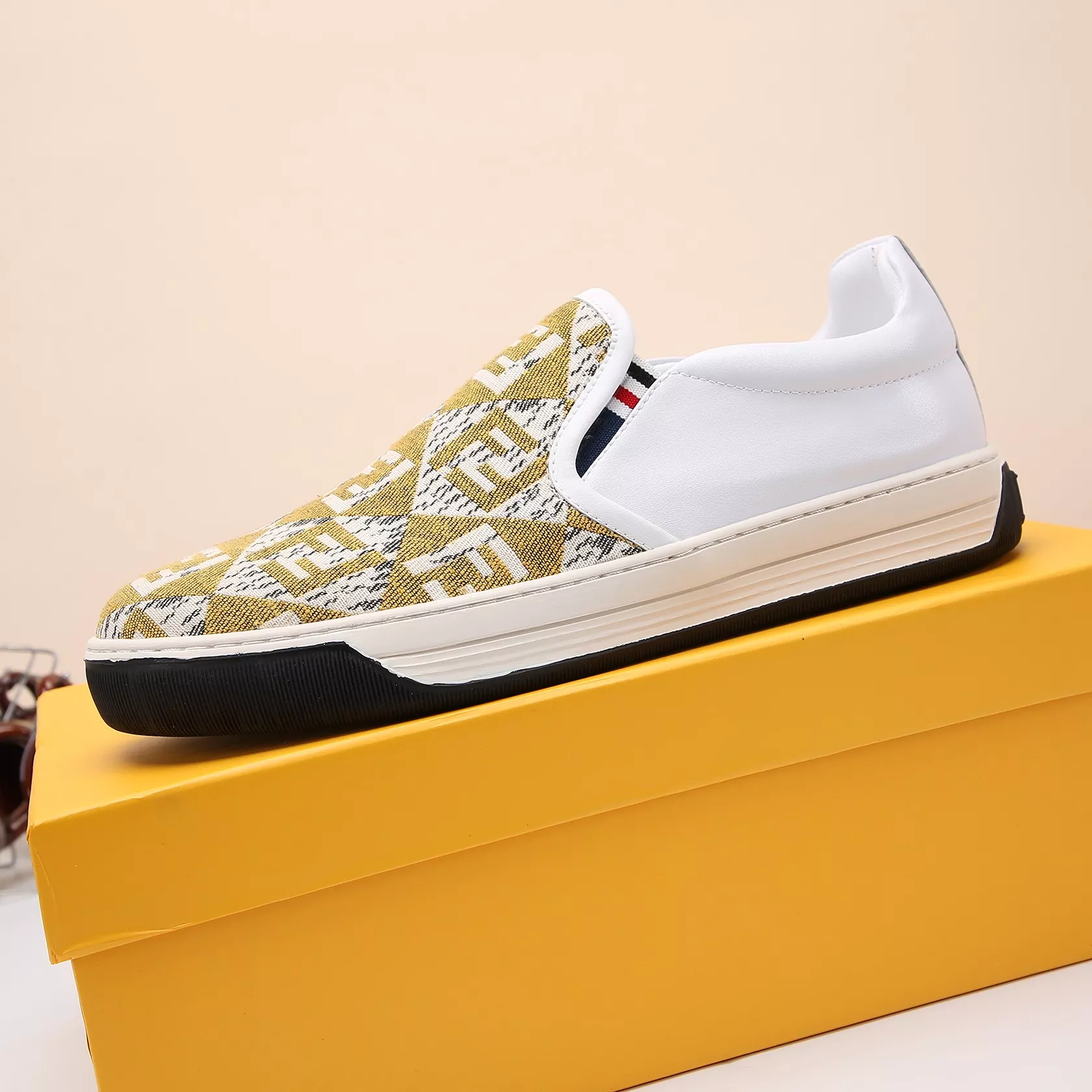 BestValue 8110 Fendi Casual Shoes For Men